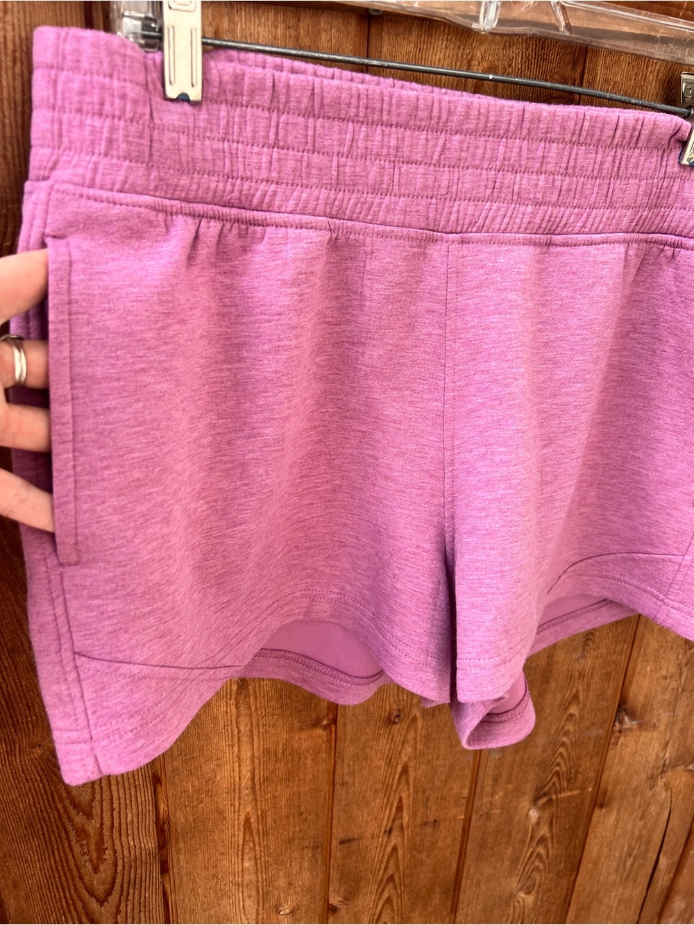 SET Yogalicious Scuba New Flow 3" Shorts Size L with Matching Hoodie - Picture 3 of 15